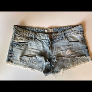 Forever 21 denim short shorts low rise